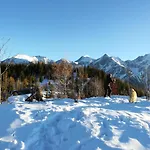 Familienbauernhof Imitz, *