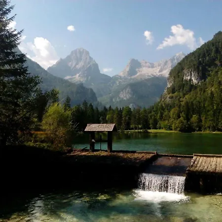 Familienbauernhof Imitz, *